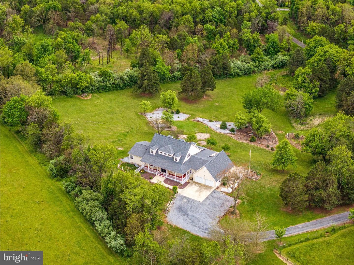 1050 Almond Drive photo 118