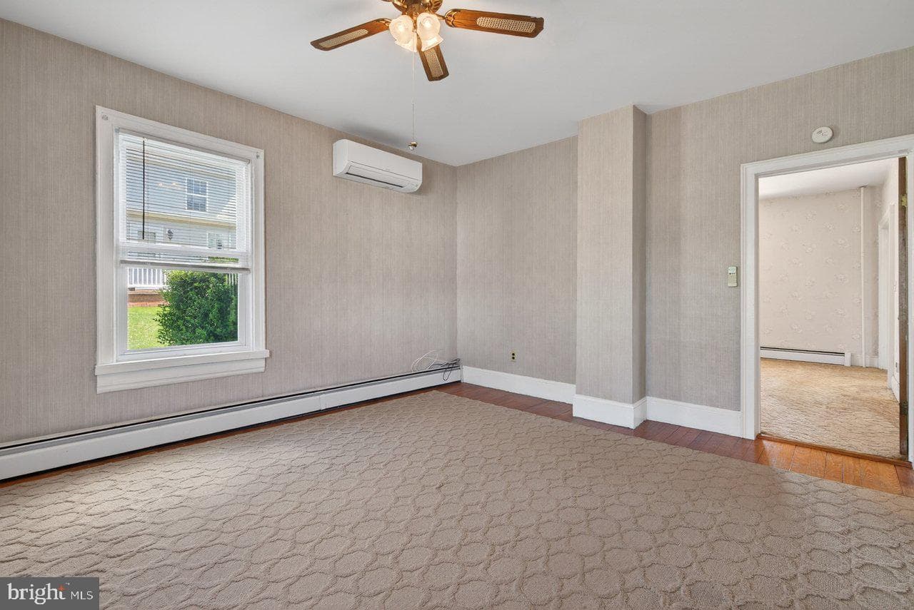 302 Woodland Avenue photo 11