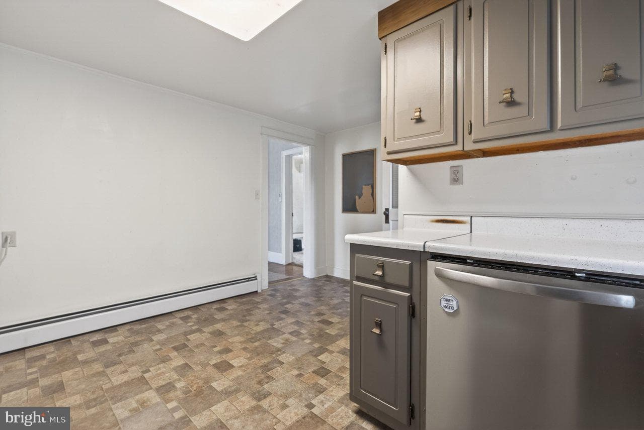 302 Woodland Avenue photo 18