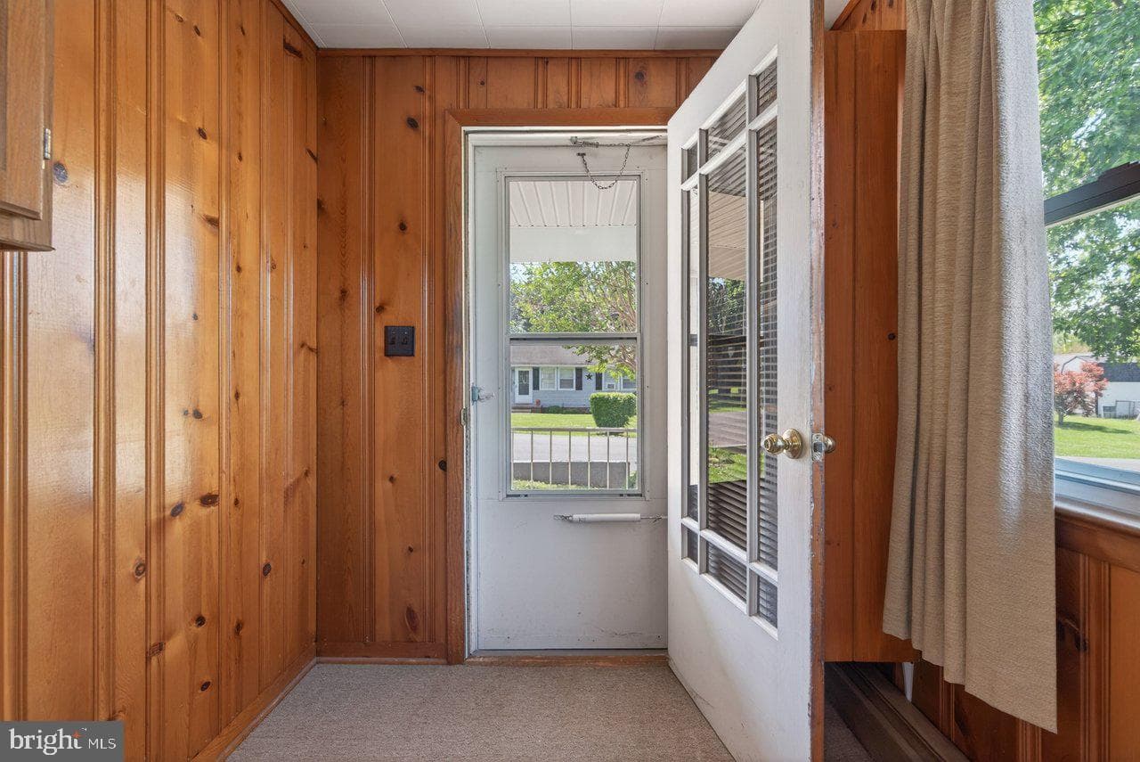 302 Woodland Avenue photo 23