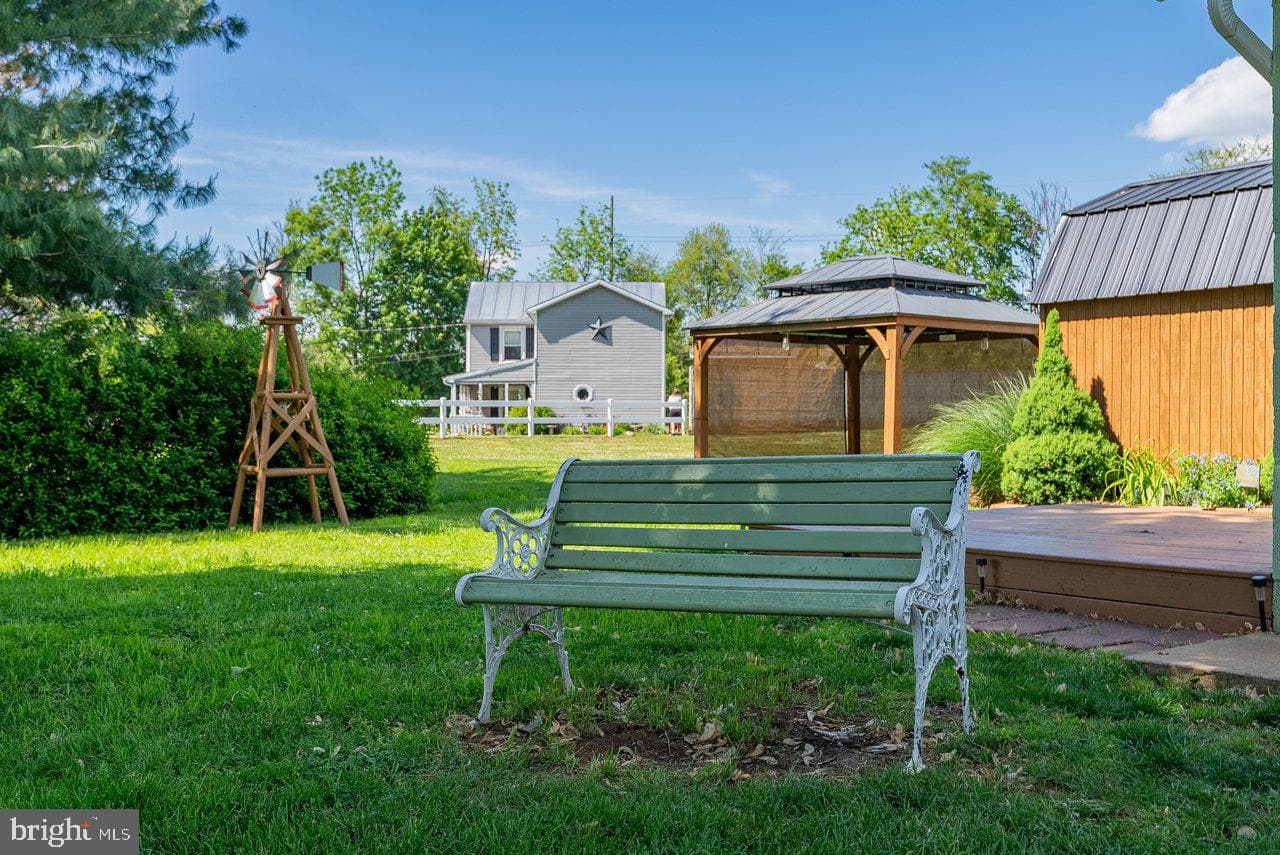 302 Woodland Avenue photo 40