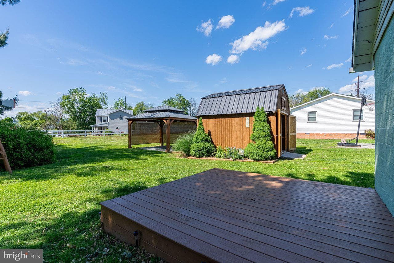 302 Woodland Avenue photo 41