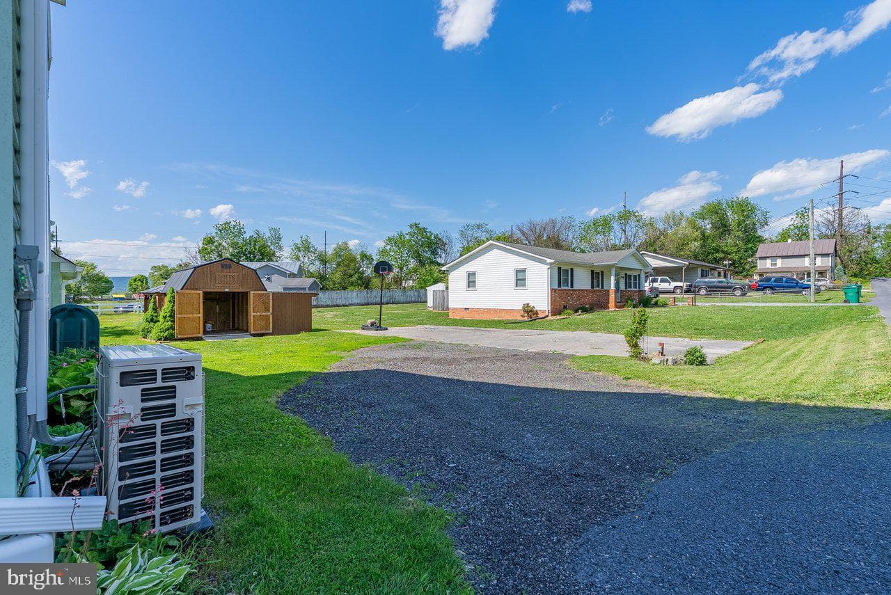 302 Woodland Avenue photo 47