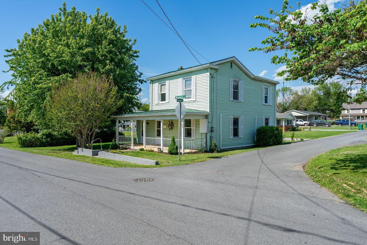 302 Woodland Avenue photo 49