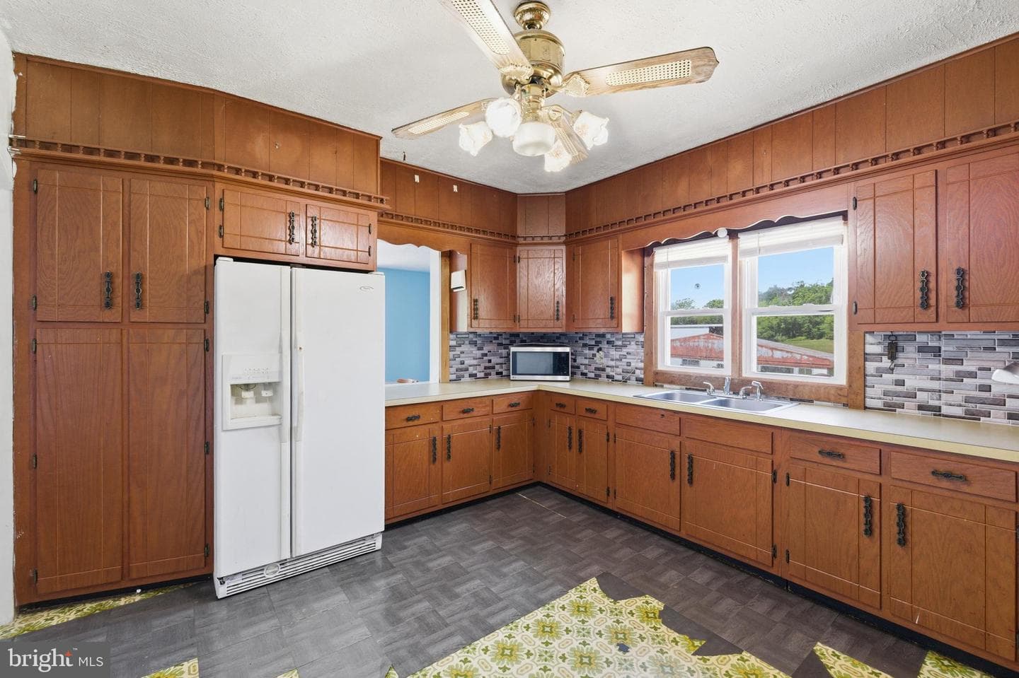 269 Comer Avenue photo 10