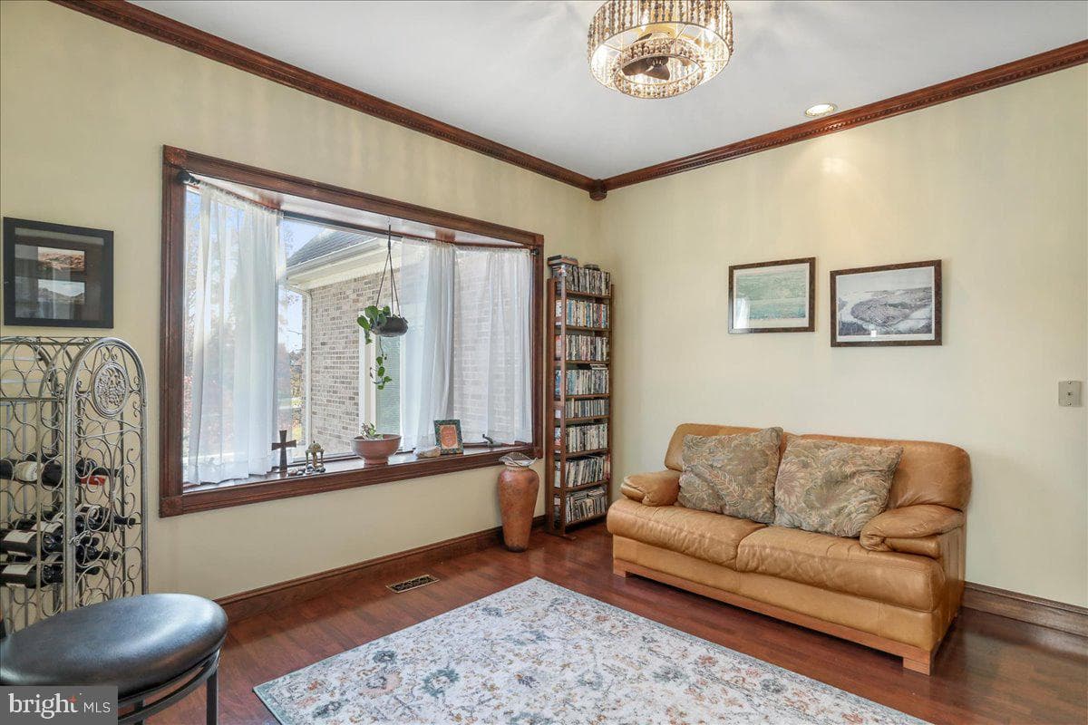 50 Cottage Drive photo 16