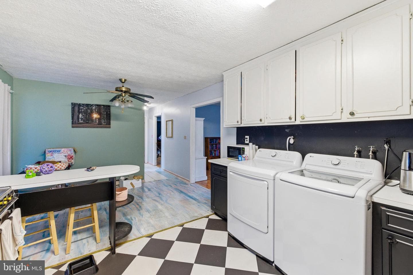 320 Willow Street photo 9