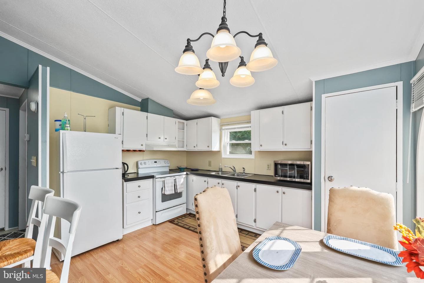 173 Meadow Road photo 7