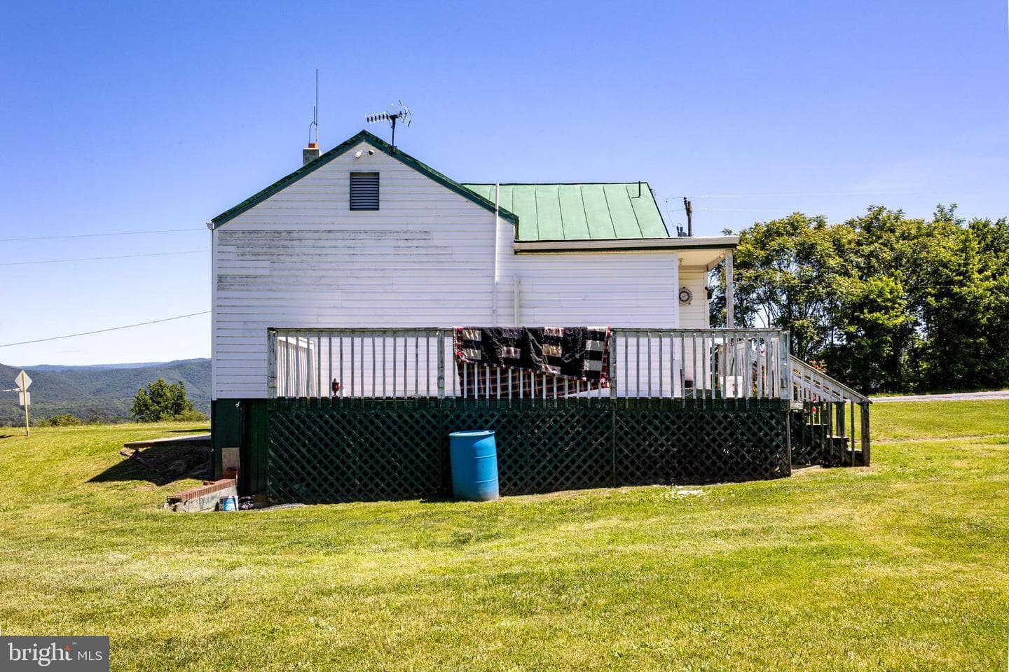 3233 Newport Road photo 8