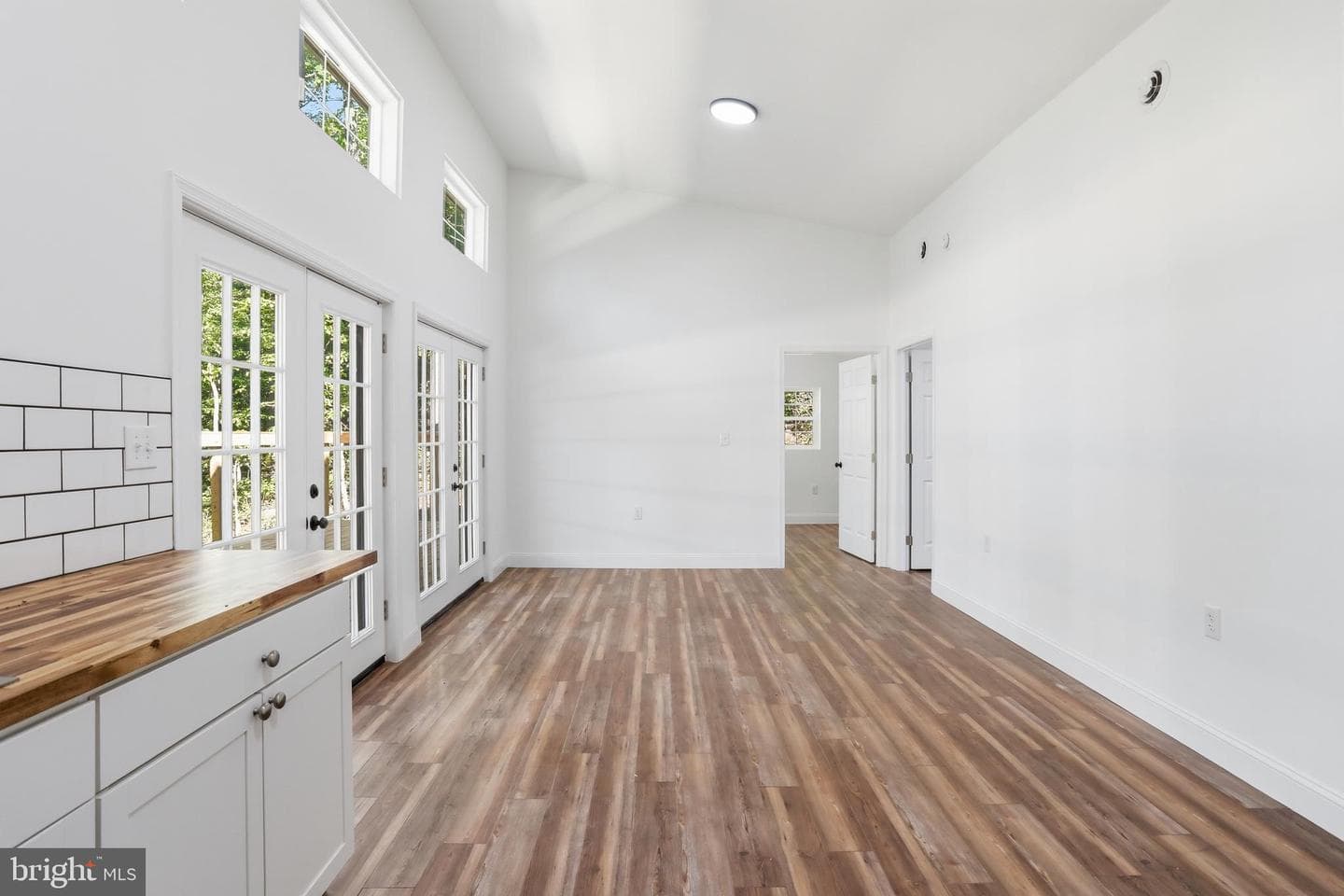 1307 Cardinal Drive photo 15