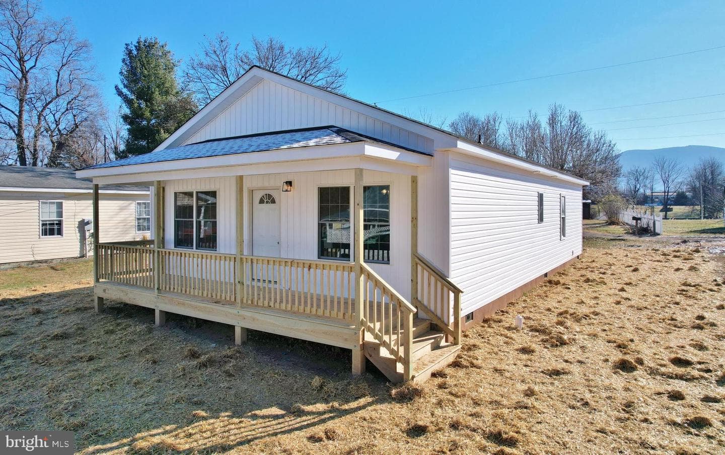 240 Deford Avenue photo 54