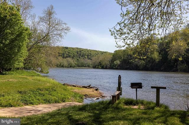 702 Richview Road photo 75