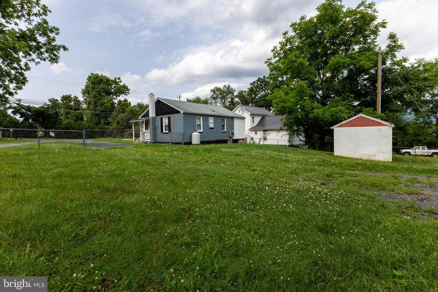 494 Chapel Rd photo 24