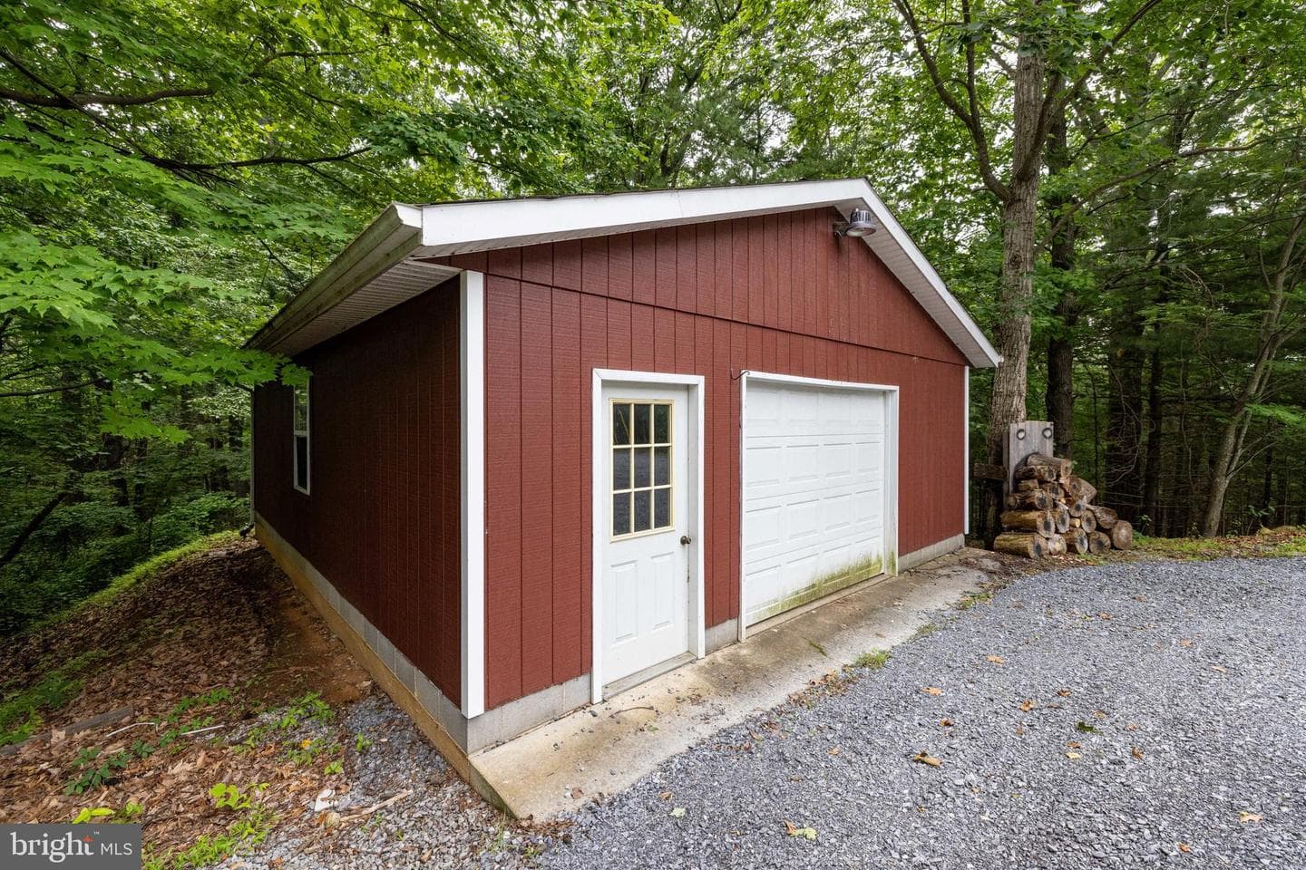 3827 Pine Grove Road photo 64