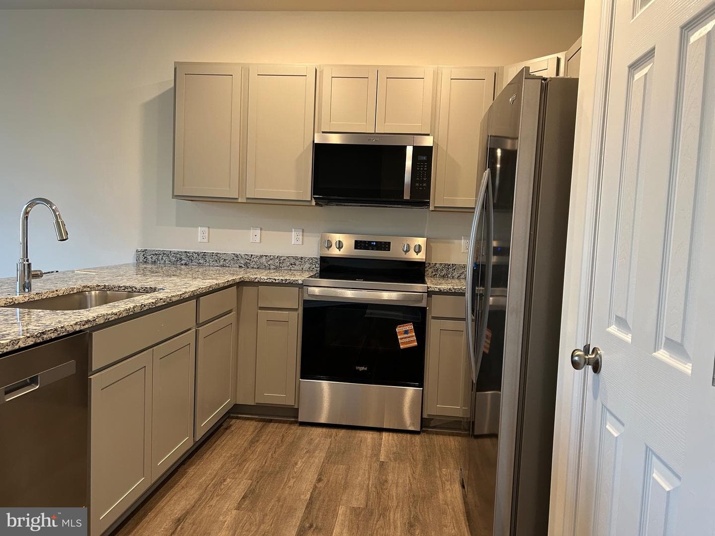 224 Caterpillar Drive photo 18