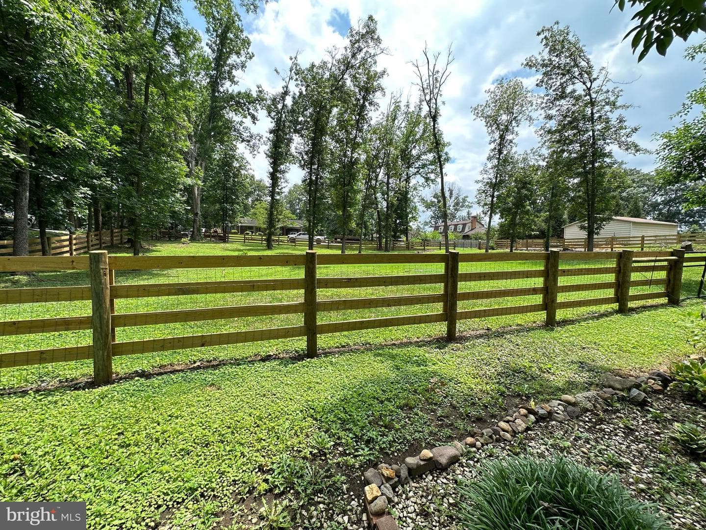 579 Circle View Road photo 15