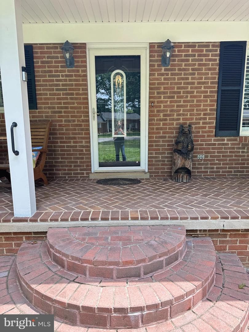 579 Circle View Road photo 6