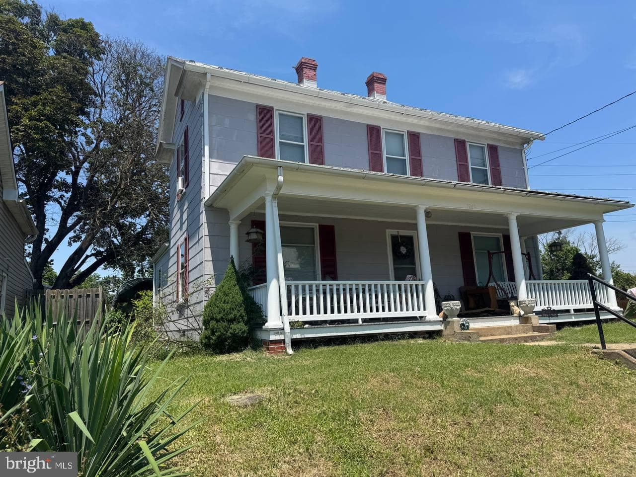1245 E Main Street, Luray