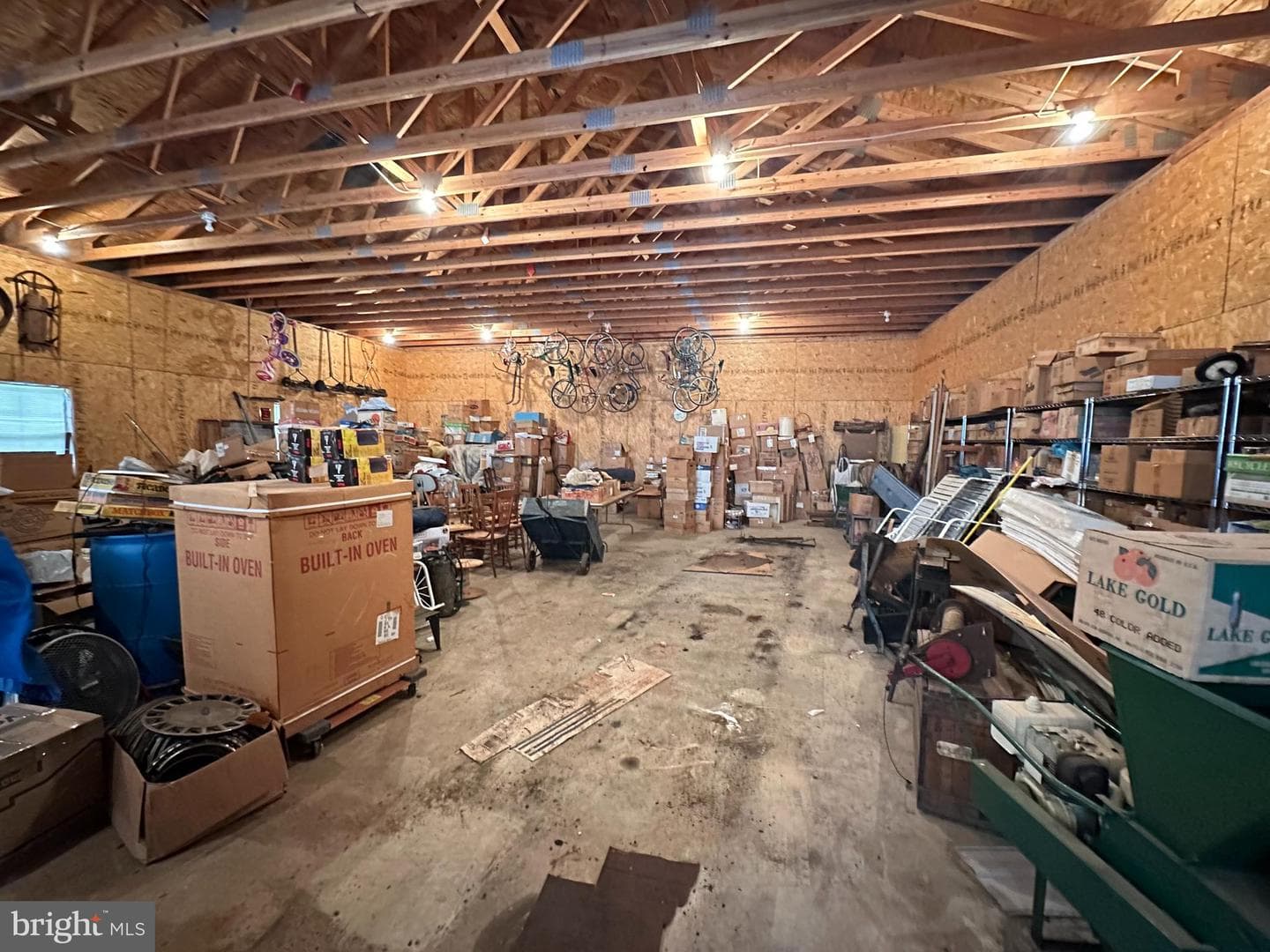 2586 Pine Grove Rd photo 44