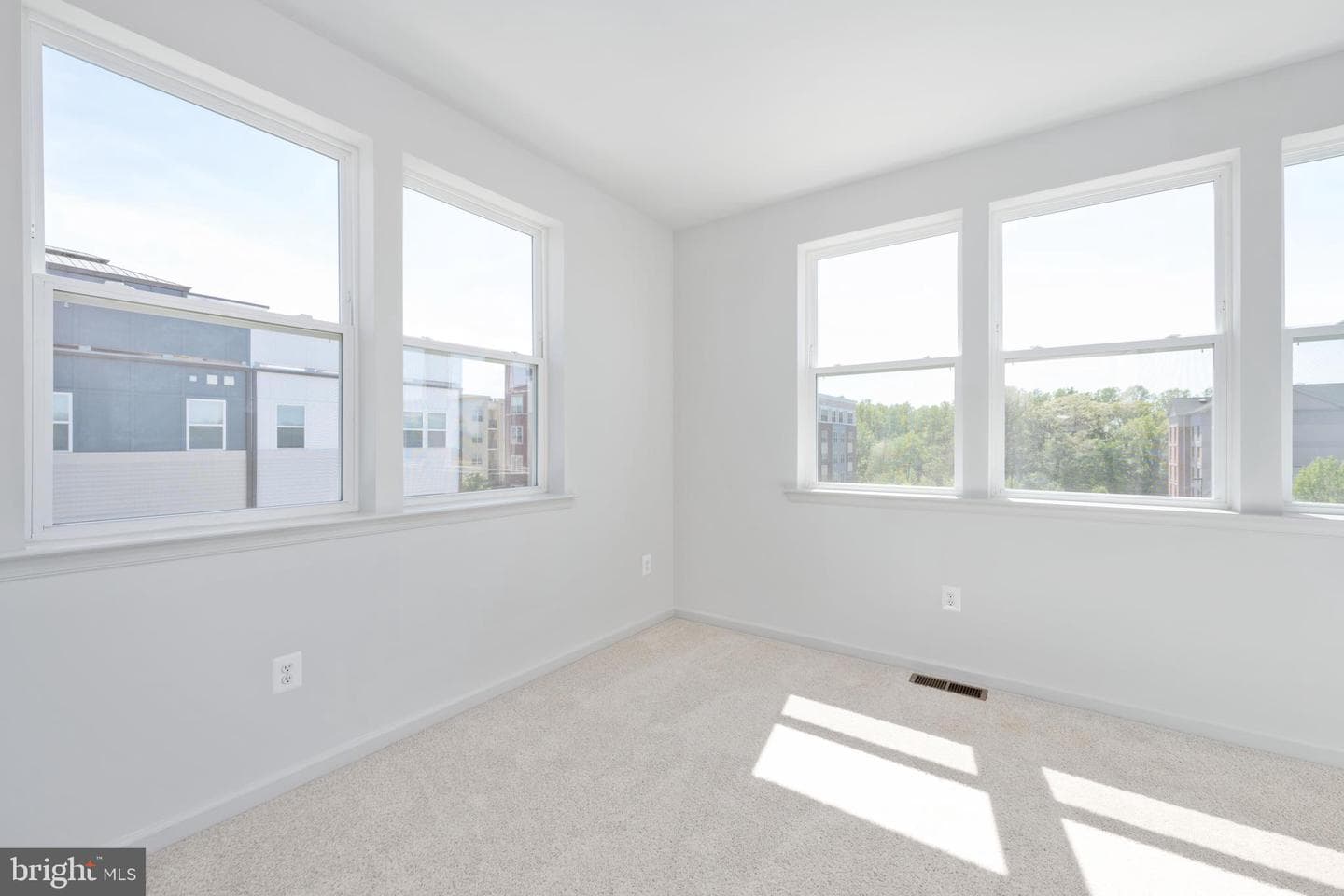 2636 Neabsco Common Place photo 26