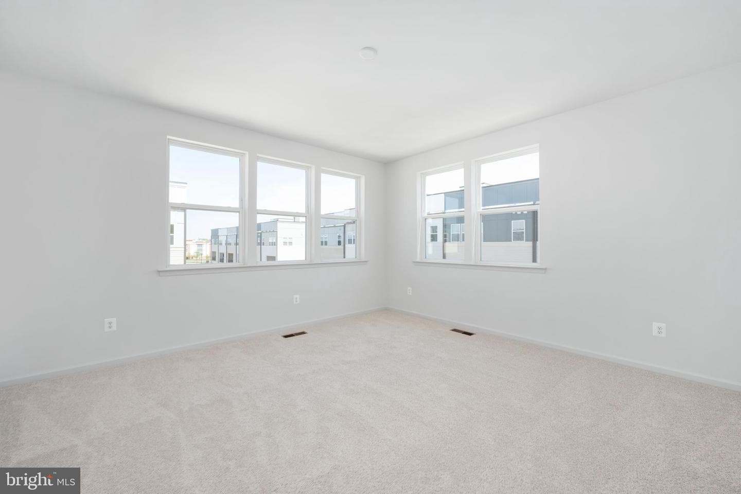2636 Neabsco Common Place photo 31