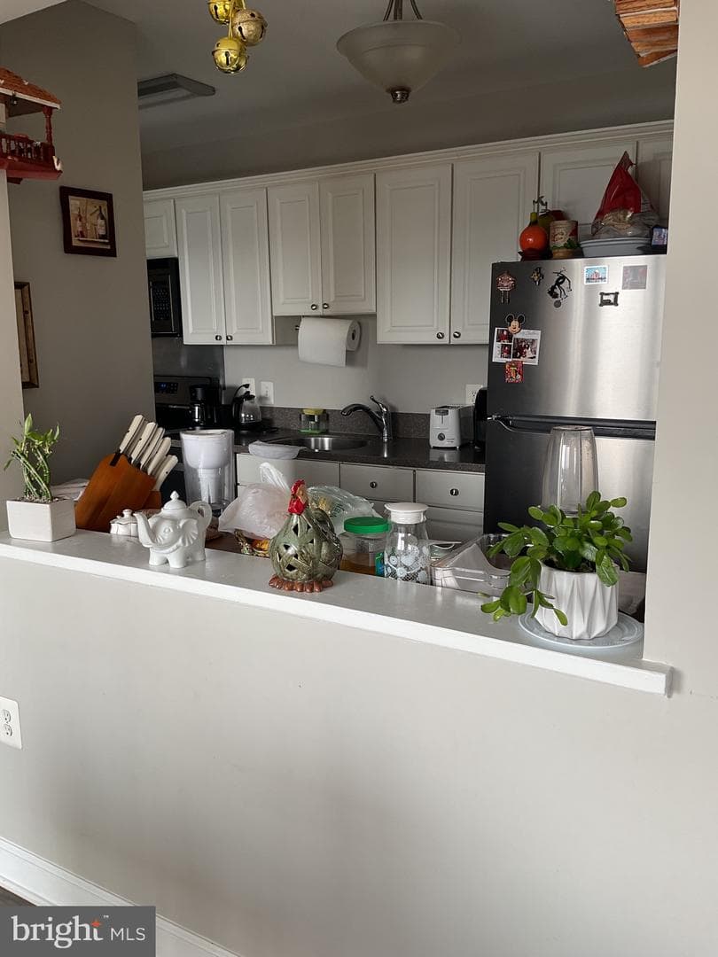 1602 Renate Dr # 303 photo 8