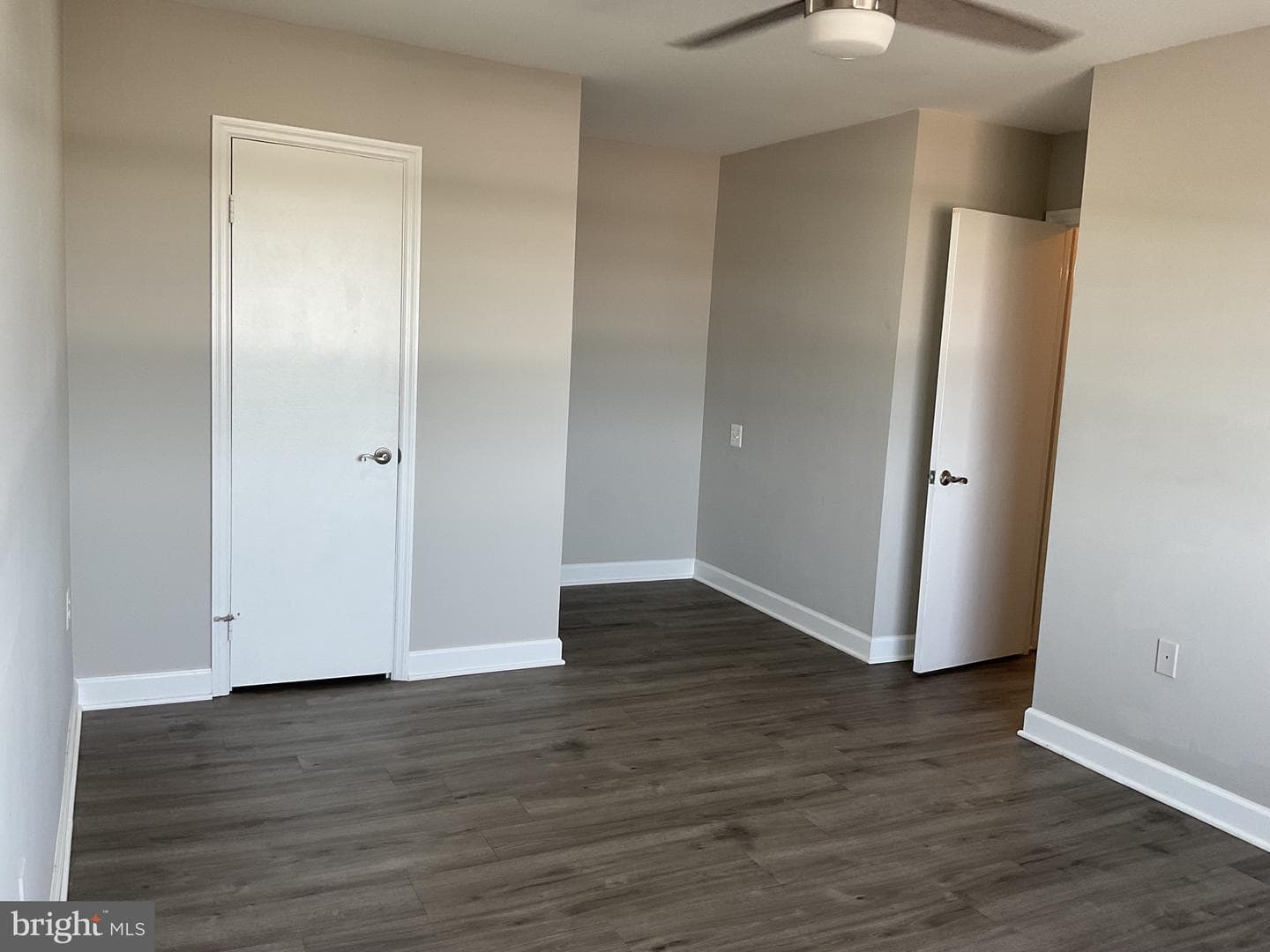1602 Renate Dr # 303 photo 81