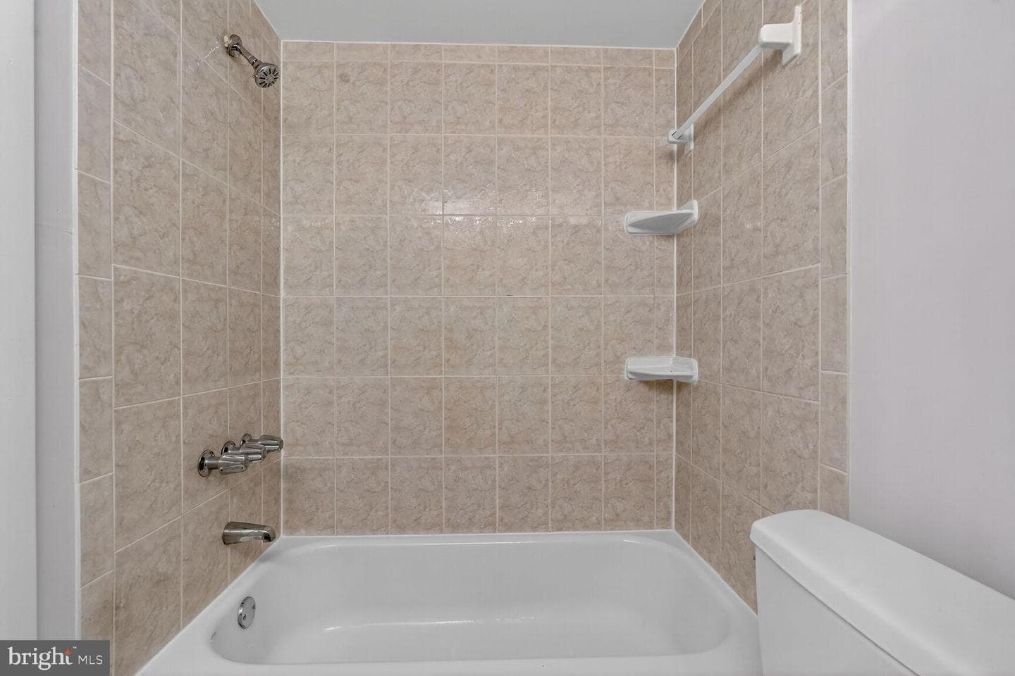 1602 Renate Drive #302 photo 16