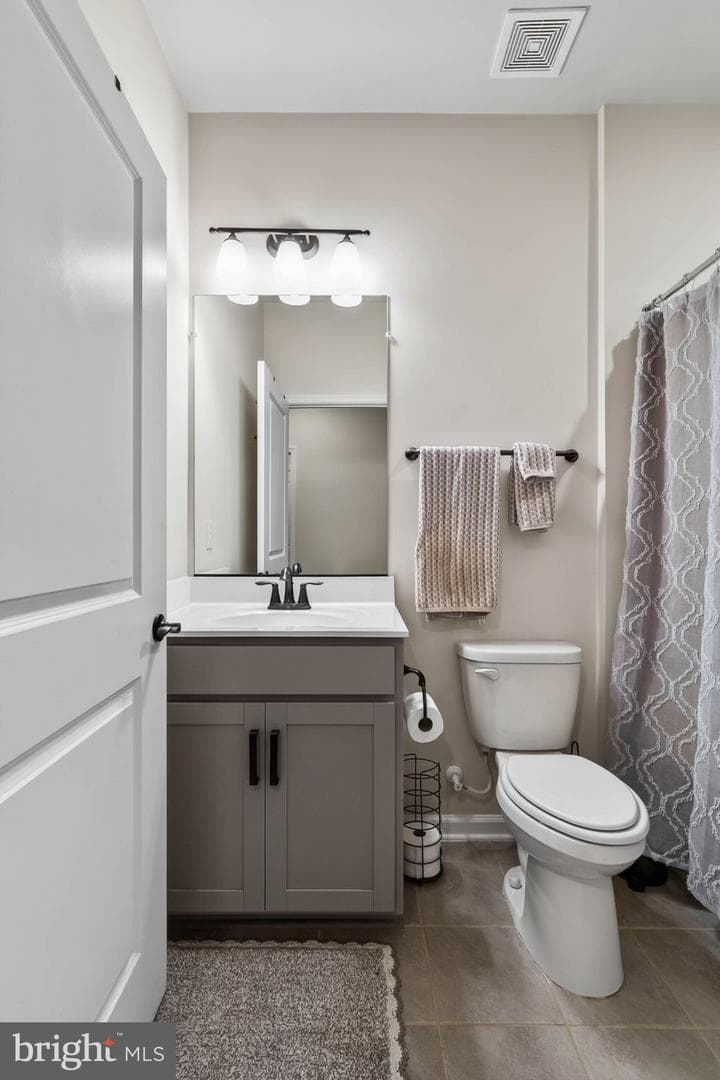 6425 Hibiscus Path Terrace photo 25