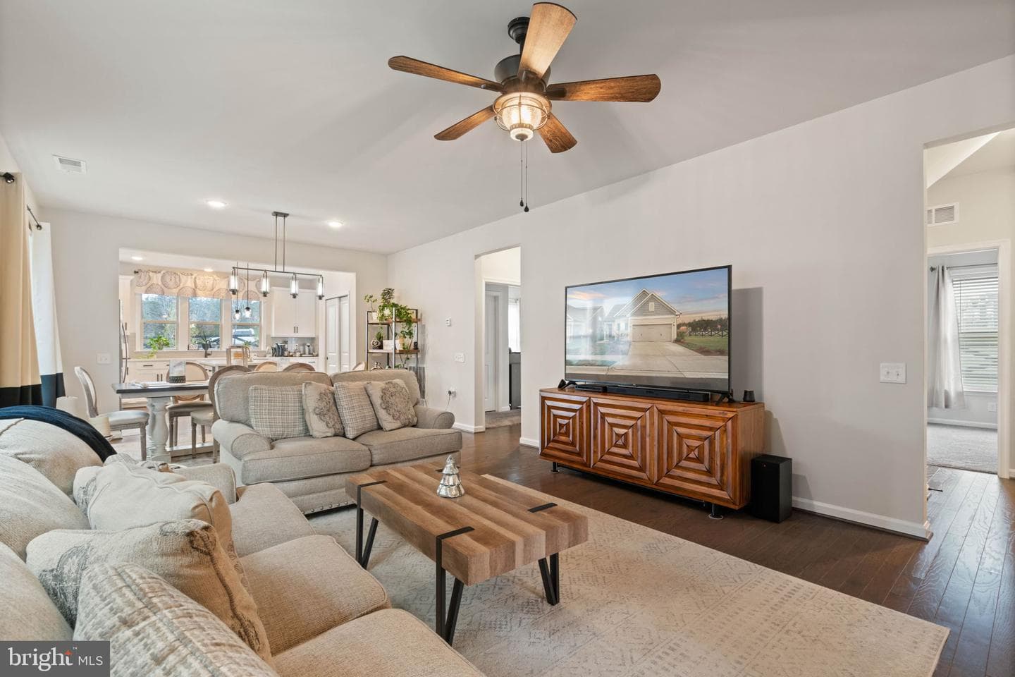 6425 Hibiscus Path Terrace photo 8