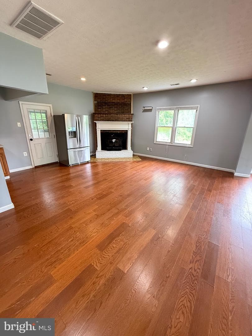 7421 Lake Drive photo 7
