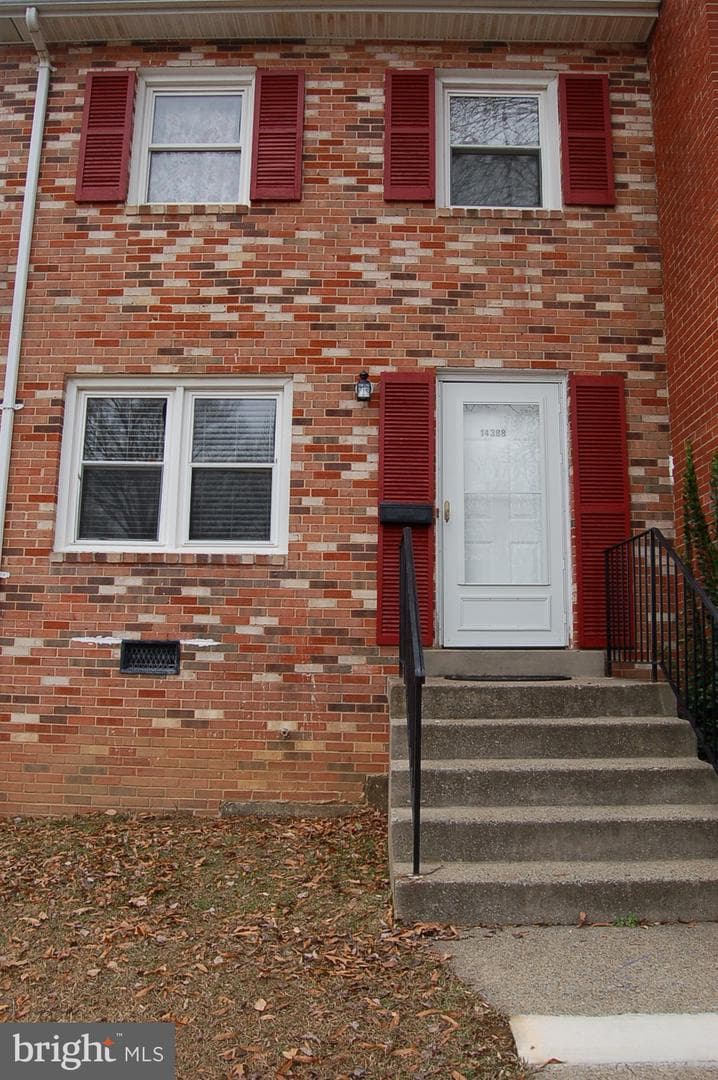 14388 Fontaine Court photo 3