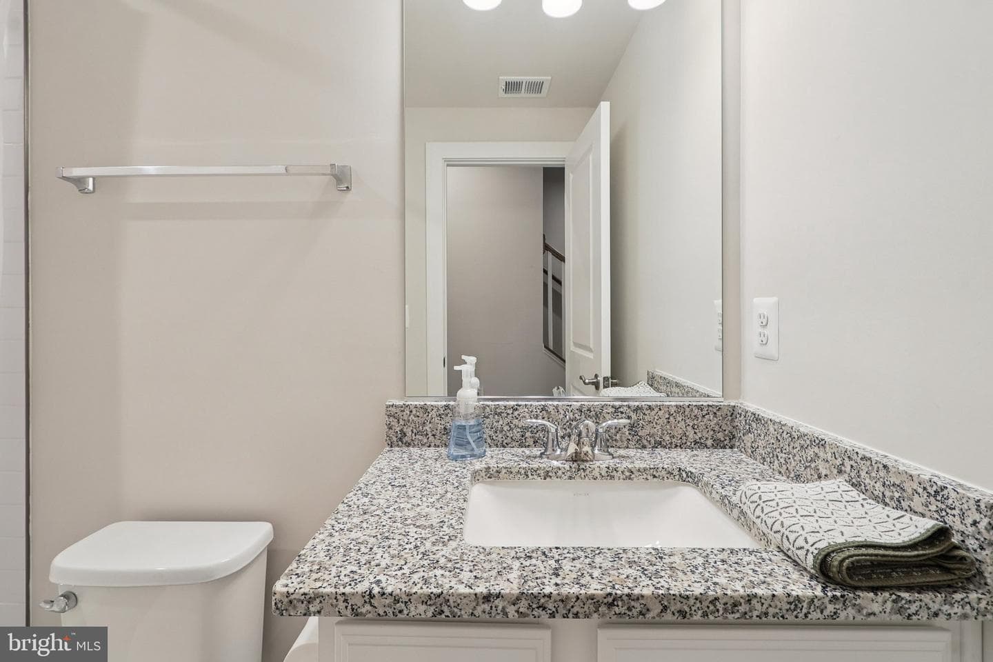 1733 Autumn Maple Leaf Drive photo 25