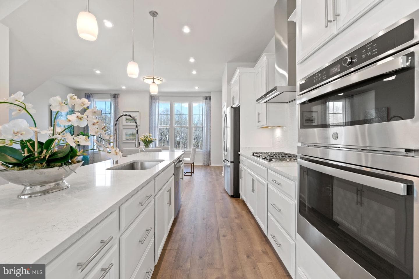 14147 Slate Street photo 13