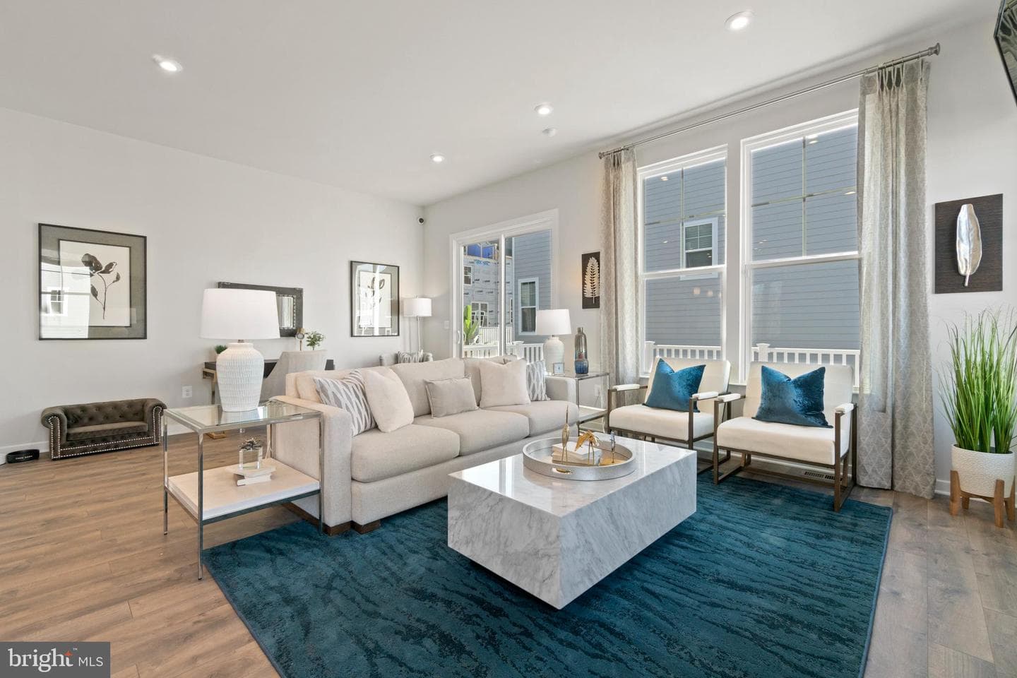 14141 Slate Street photo 4