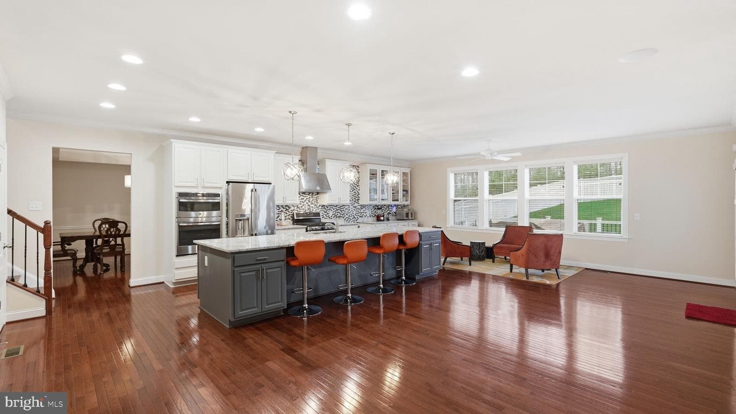 16789 Mill Station Way photo 3