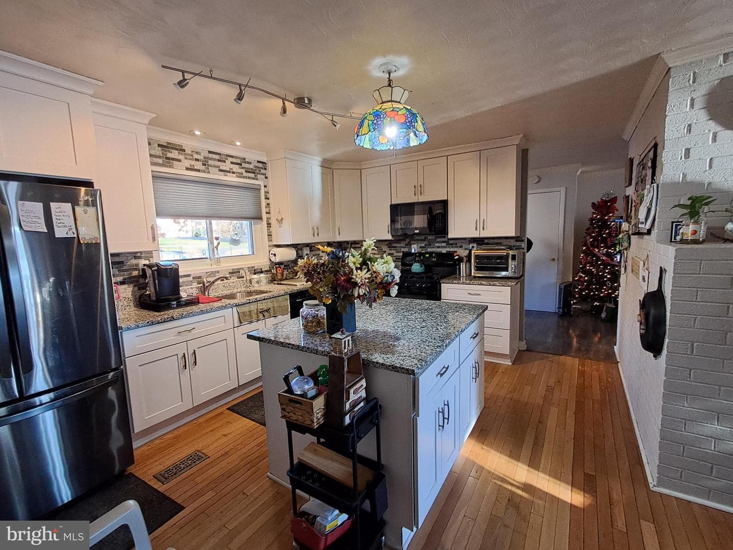 18306 Possum Point Road photo 14
