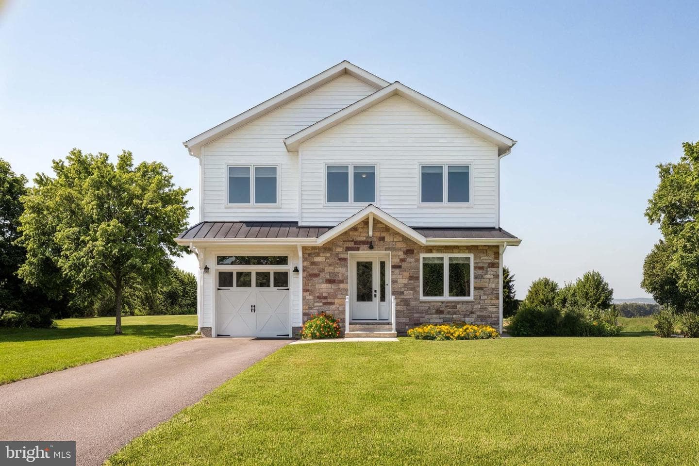 17997 Old Triangle Road, Triangle