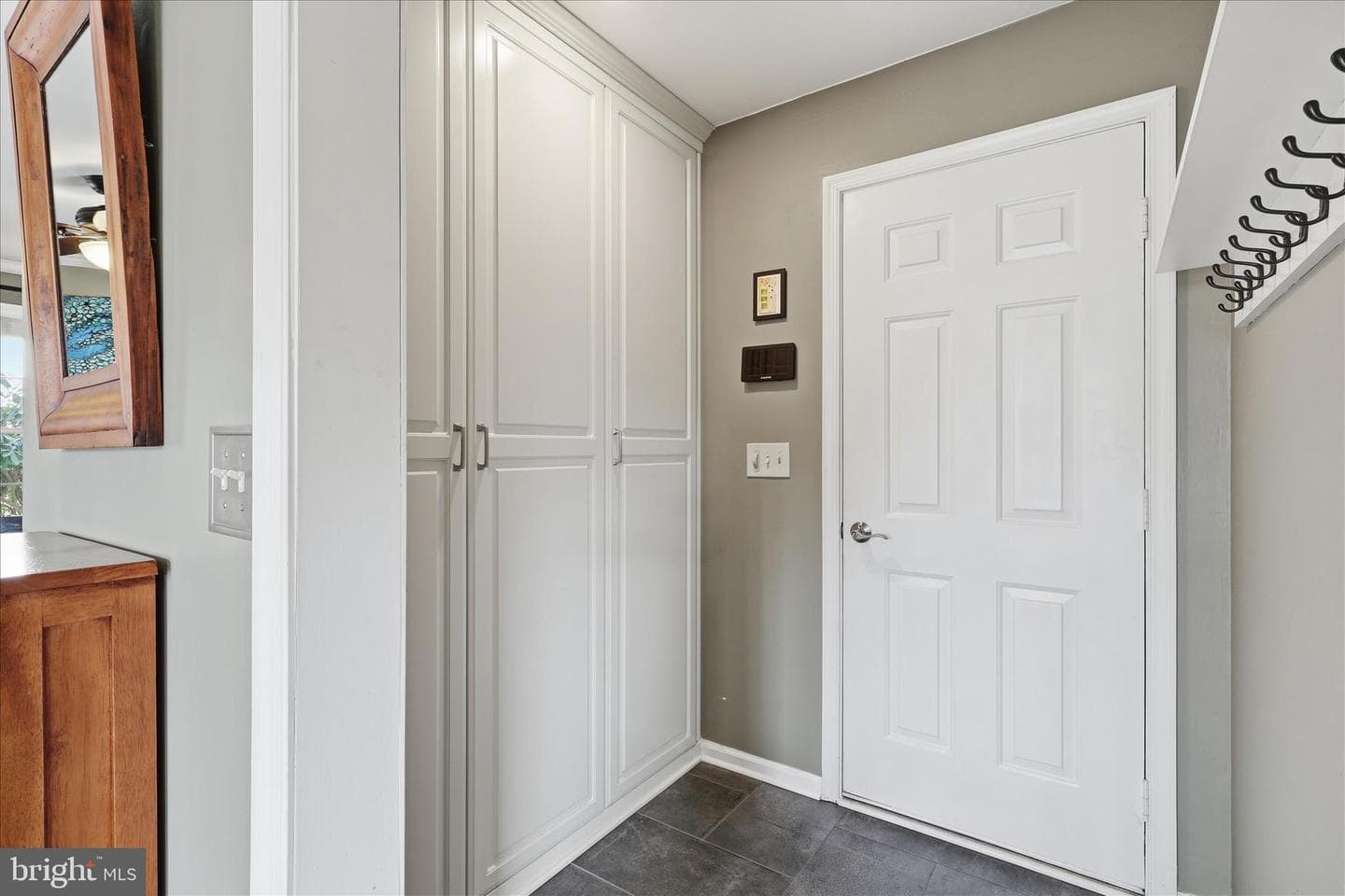 8191 Lone Oak Court photo 14