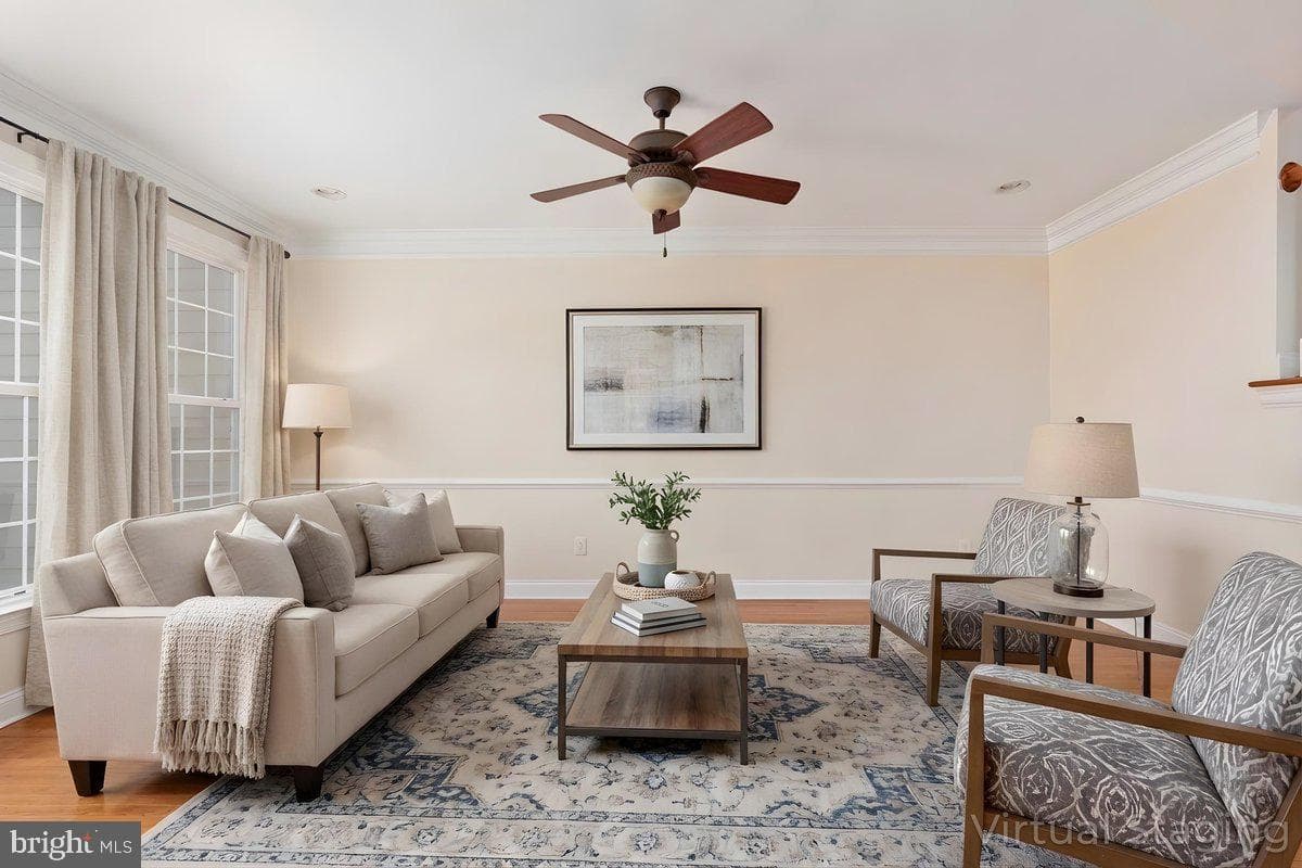 5711 Amelia Springs Circle photo 10