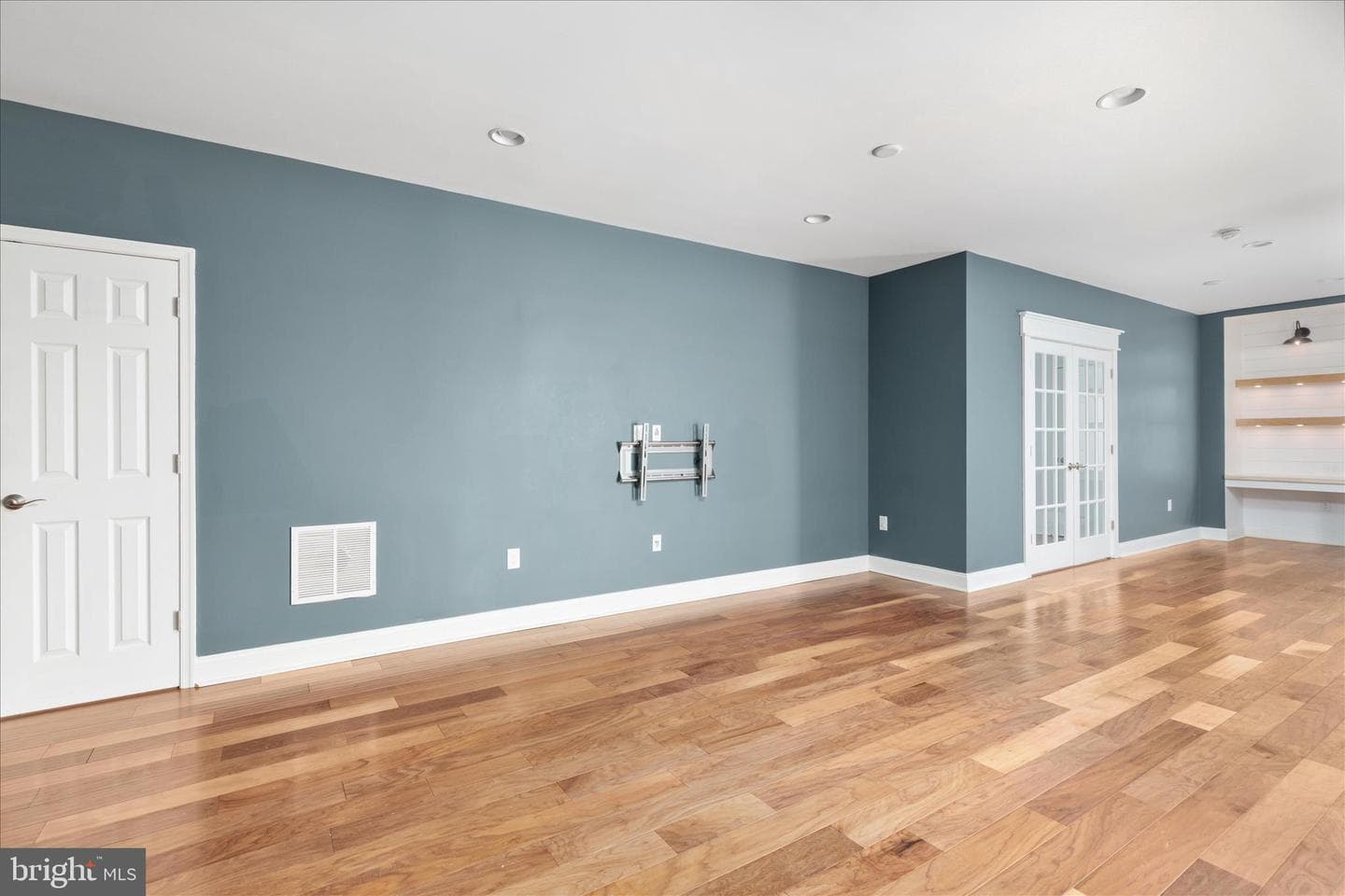 5711 Amelia Springs Circle photo 47