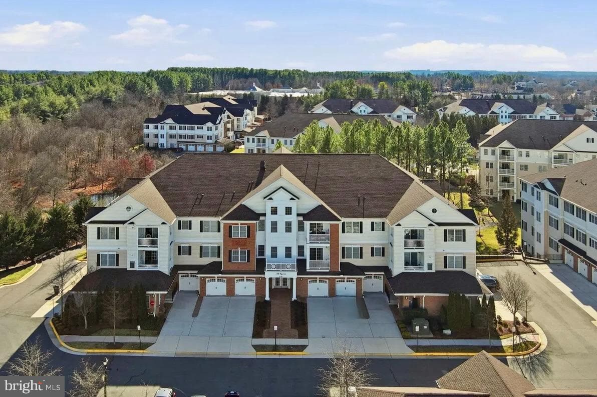 15110 Heather Mill Lane #402 photo 2