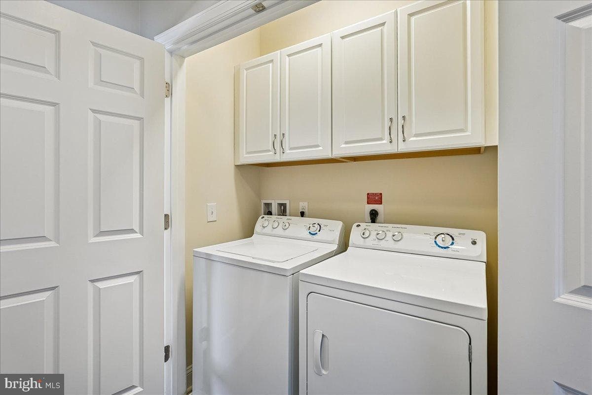 15110 Heather Mill Lane #402 photo 24