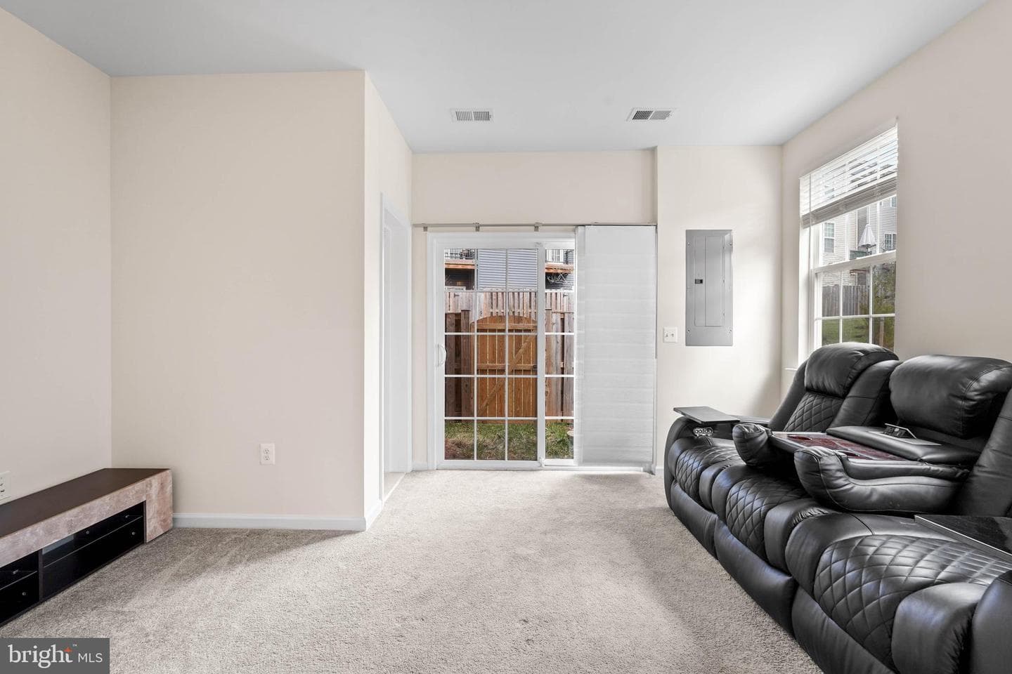 8261 Knight Station Way photo 11