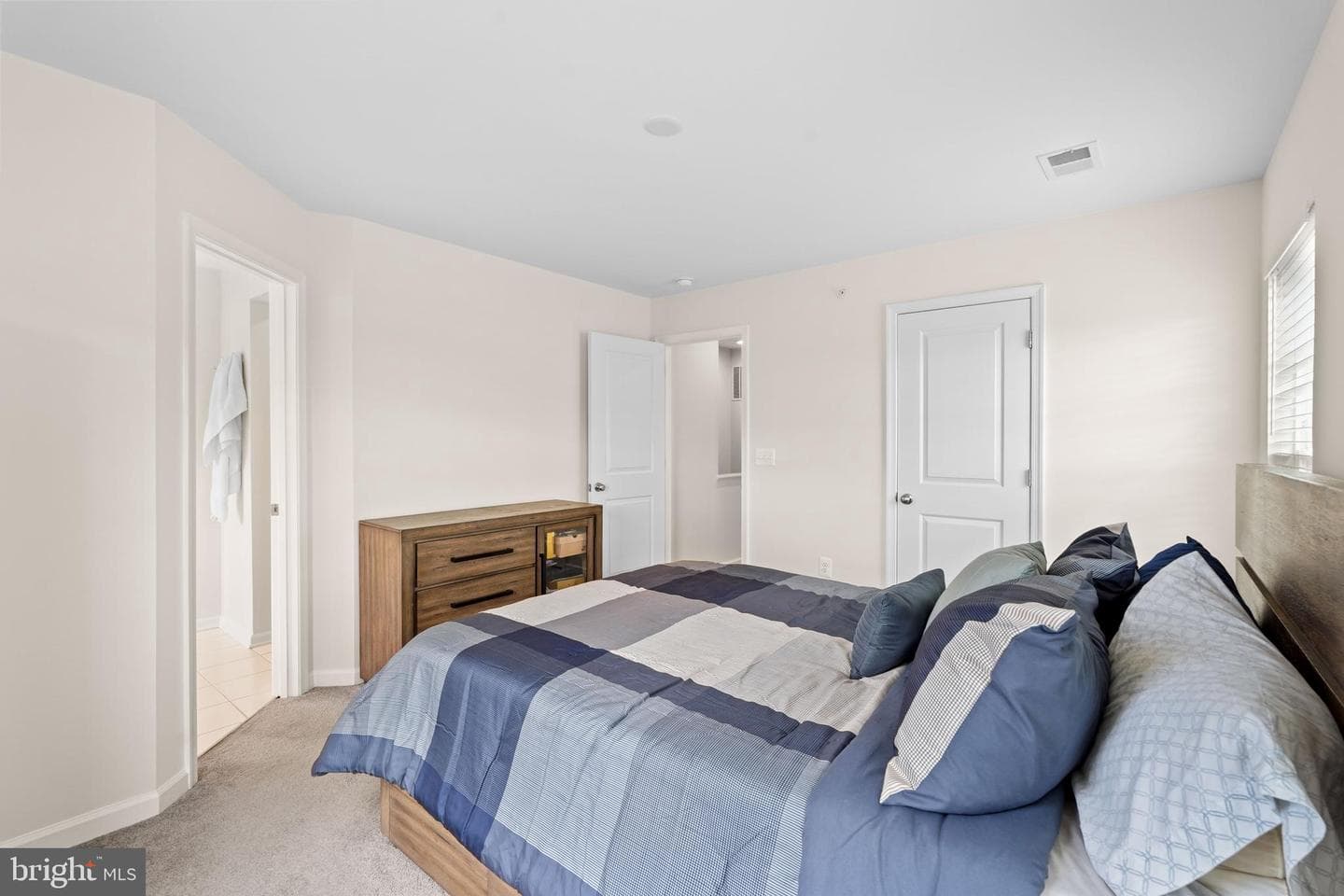 8261 Knight Station Way photo 27