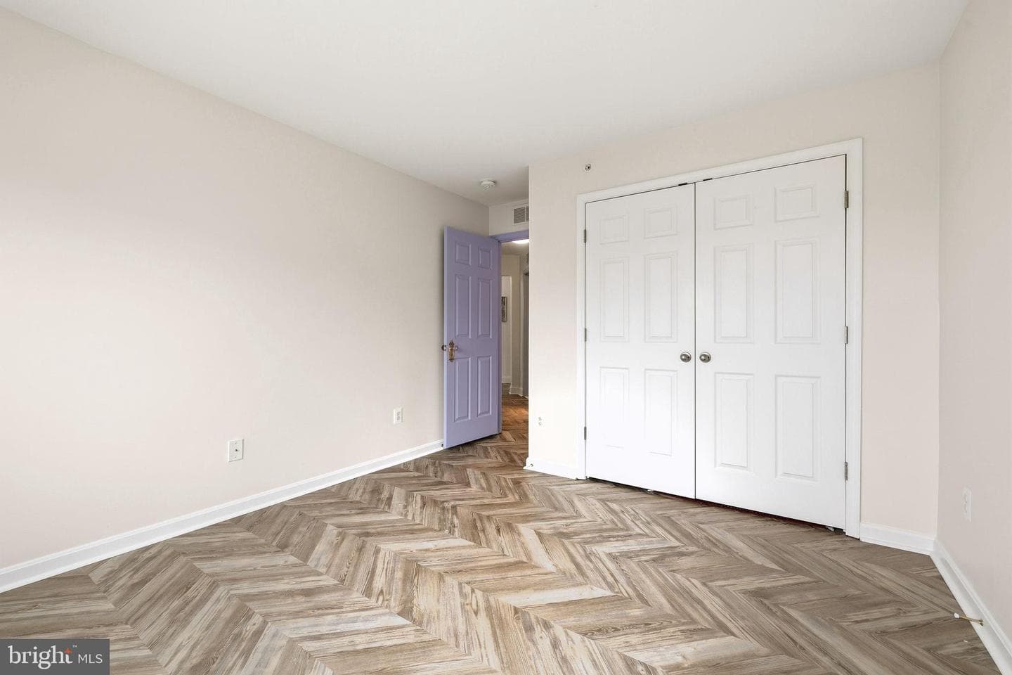 16067 Standing Eagle Court photo 32