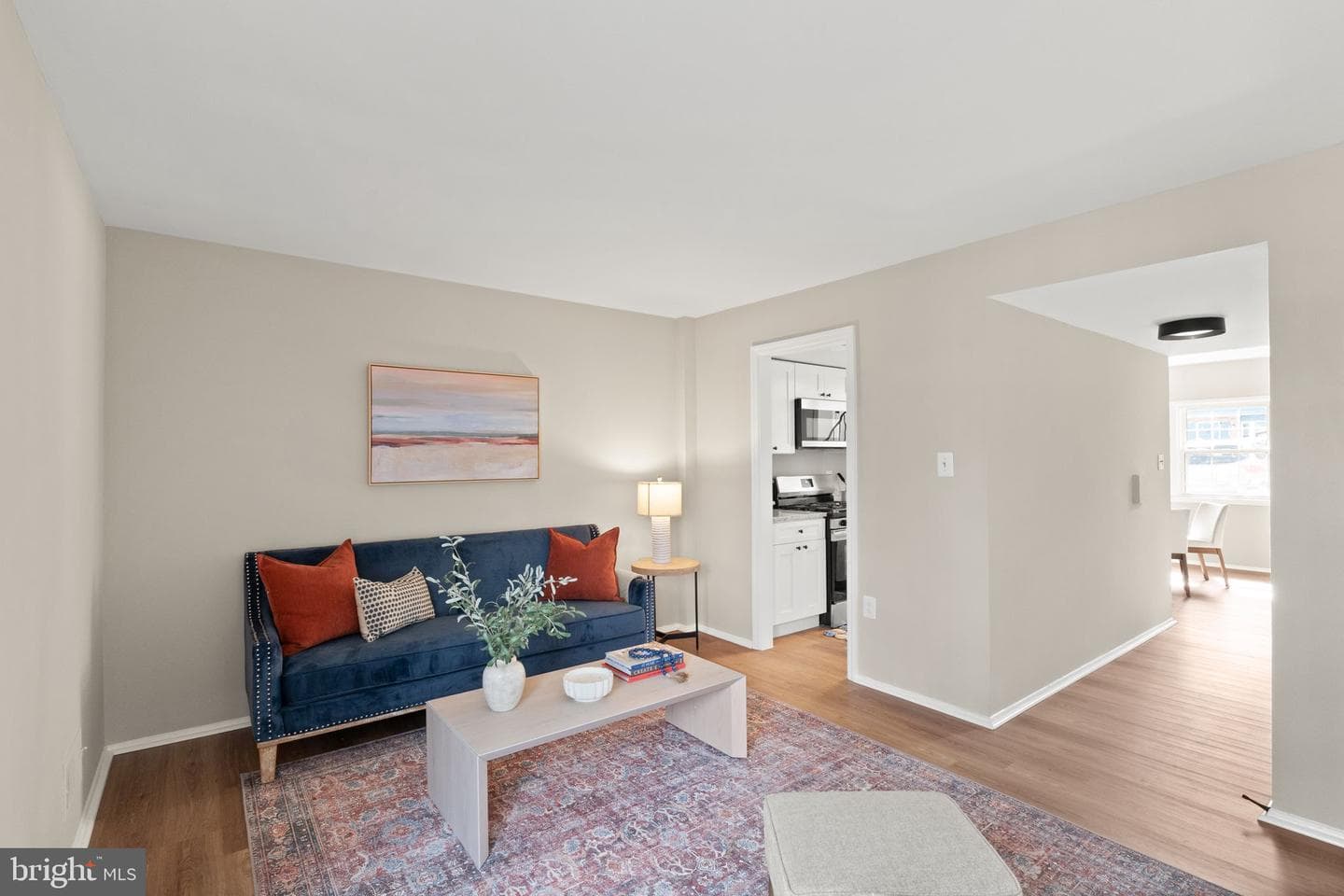 14623 Bakersfield Street photo 2