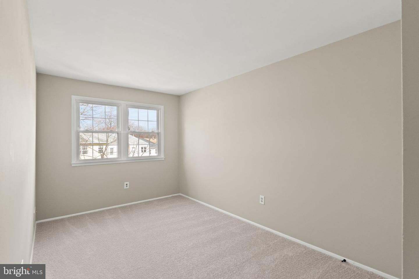 14623 Bakersfield Street photo 31