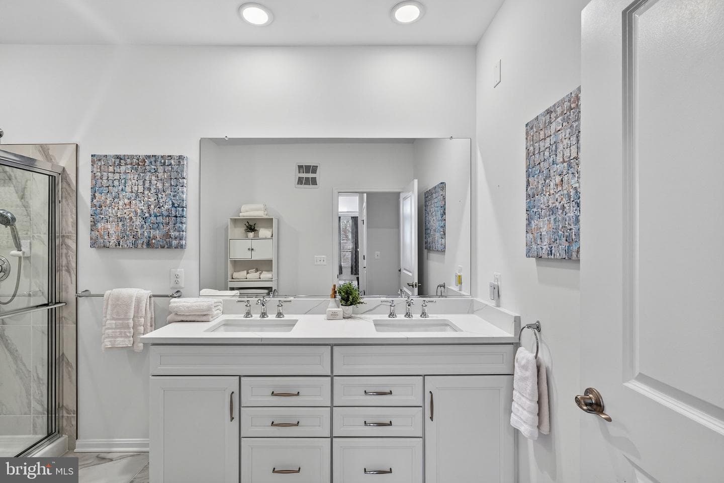 13970 Englefield Drive #404 photo 16