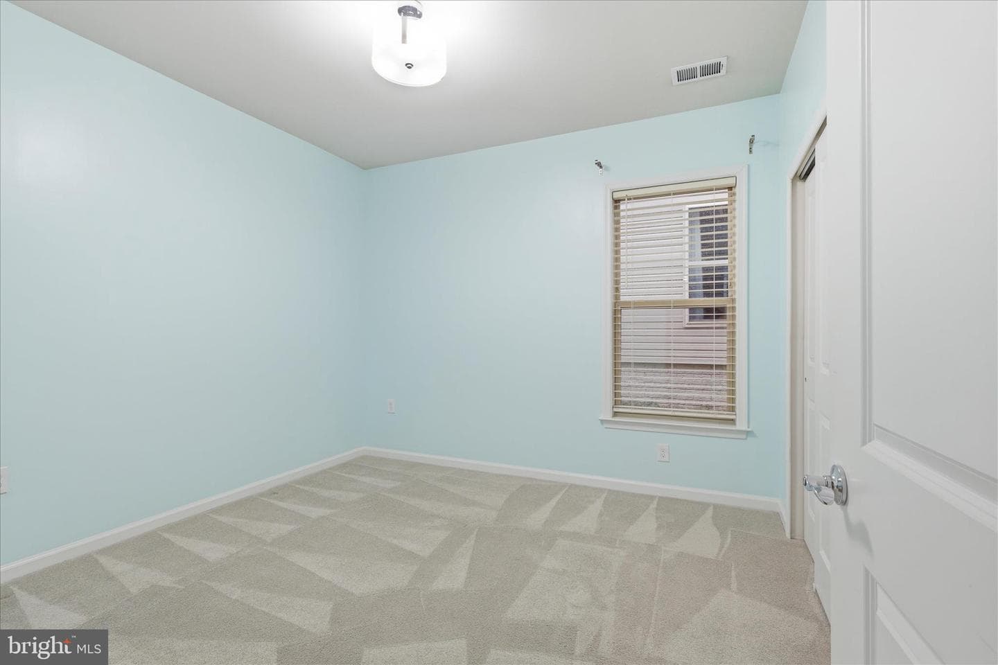 6594 Petunia Terrace photo 24